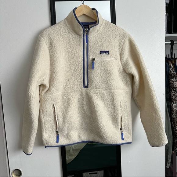 Patagonia Quarter Zip - Picture 2 of 4